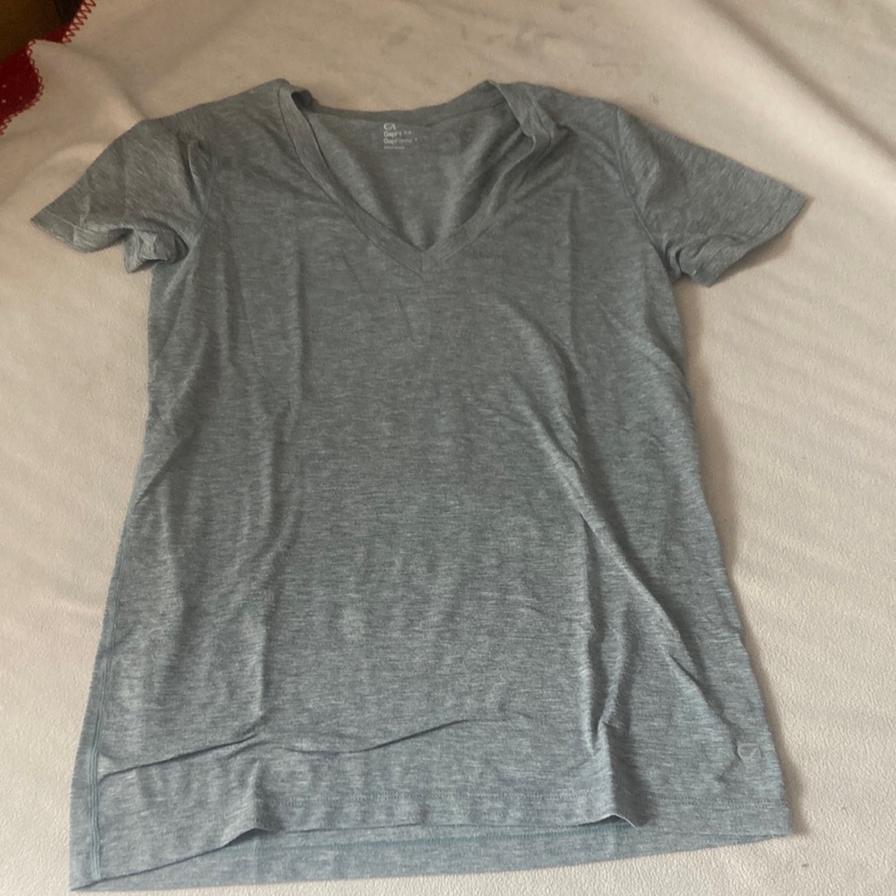 GAP Gray Fitted Short Sleeve T-Shirt